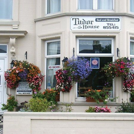 Tudor House Грейт-Ярмут Экстерьер фото